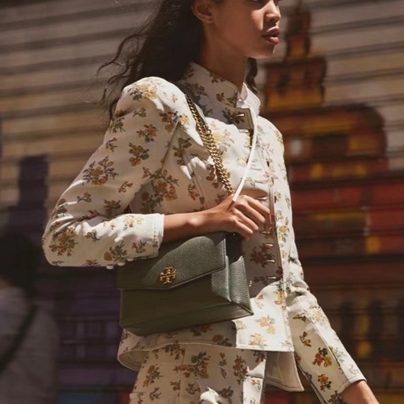 Tory Burch Kira Shoulder Bag Olive Green with Gold Chain - Picture 3 of 7